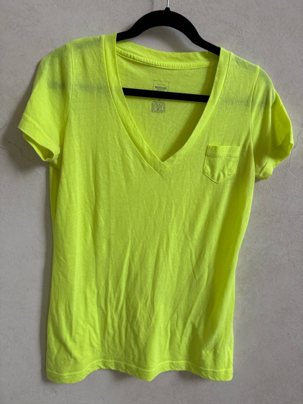 Mossimo Supply Co Boyfriend Women T Shirt Neon Yellow V Neck SZ M - Medium Cute!